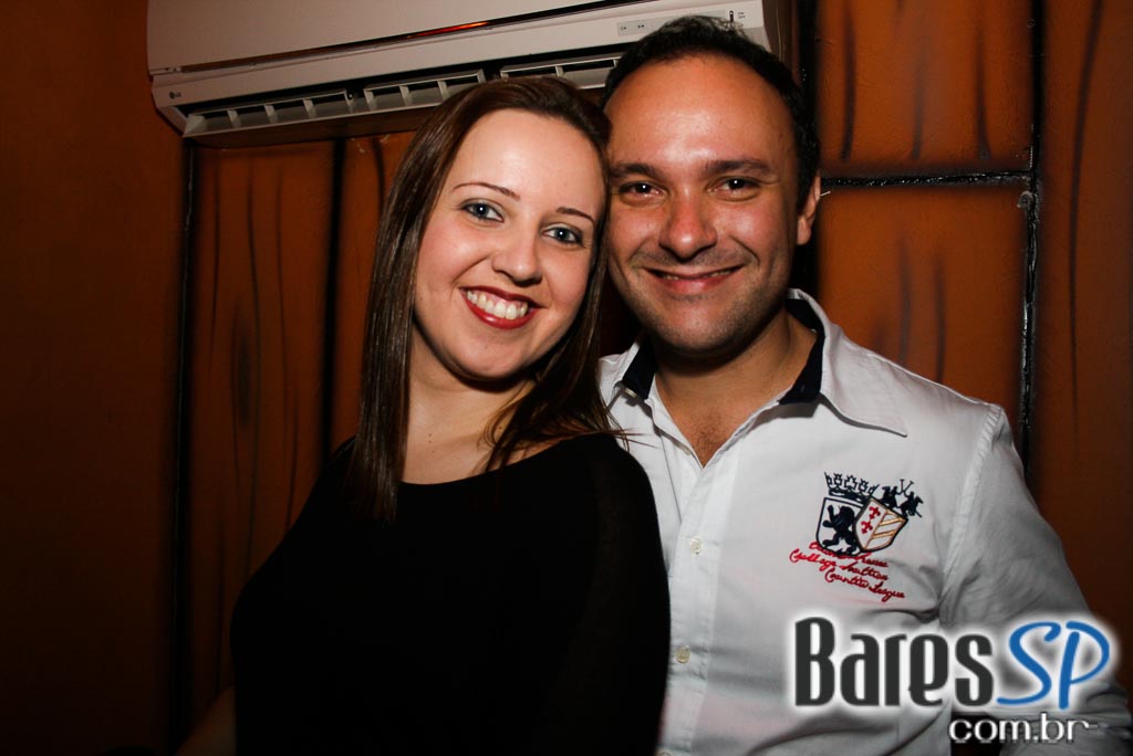 Aniversário de 21 anos da A Lanterna com show do grupo Melanina Carioca Aniversário de 21 anos da A Lanterna com show do grupo Melanina Carioca