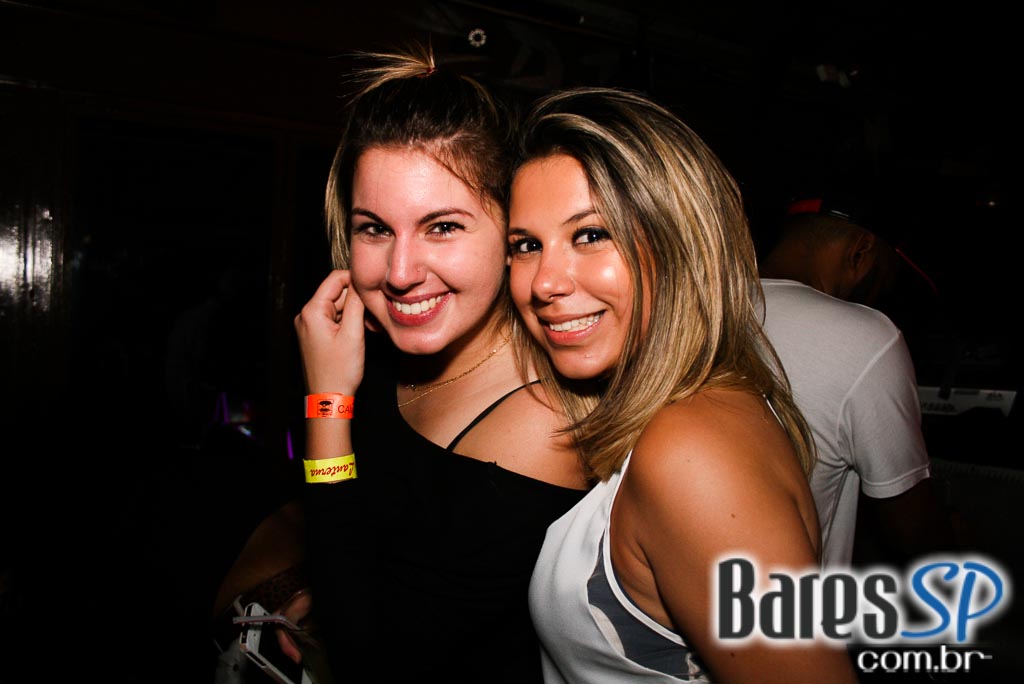 Aniversário de 21 anos da A Lanterna com show do grupo Melanina Carioca Aniversário de 21 anos da A Lanterna com show do grupo Melanina Carioca