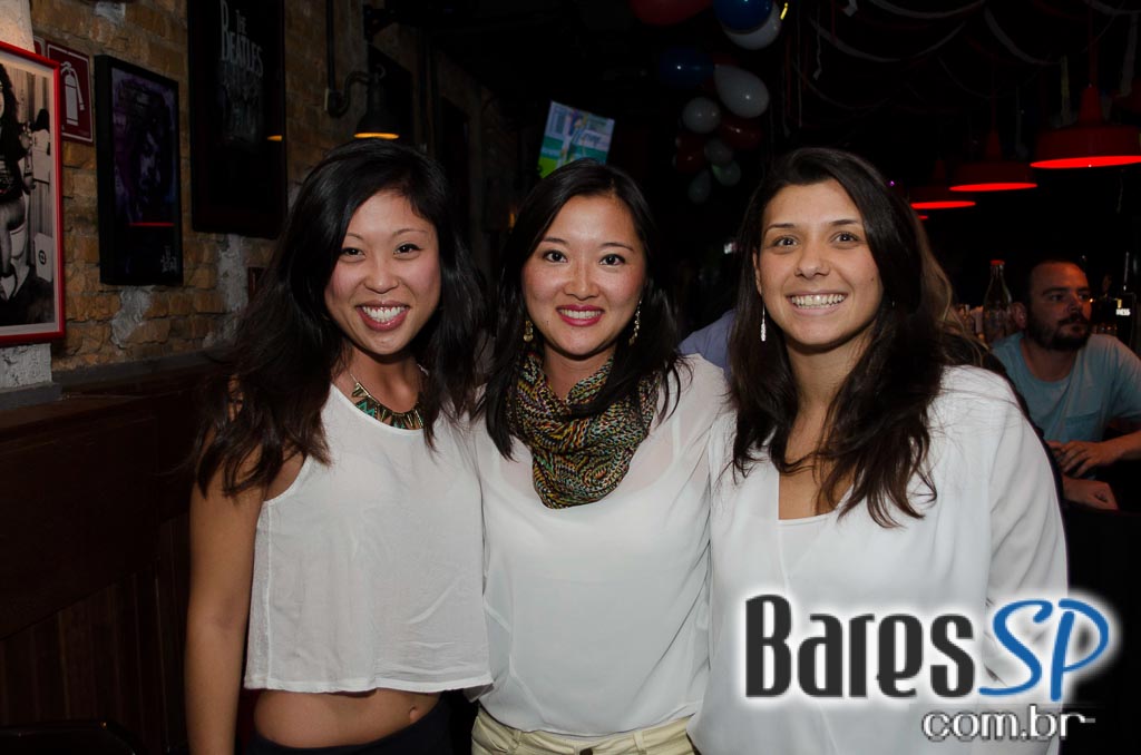 St. George's Pub celebrou aniversário de 1 ano com bandas de rock animando a noite St. George's Pub celebrou aniversário de 1 ano com bandas de rock animando a noite