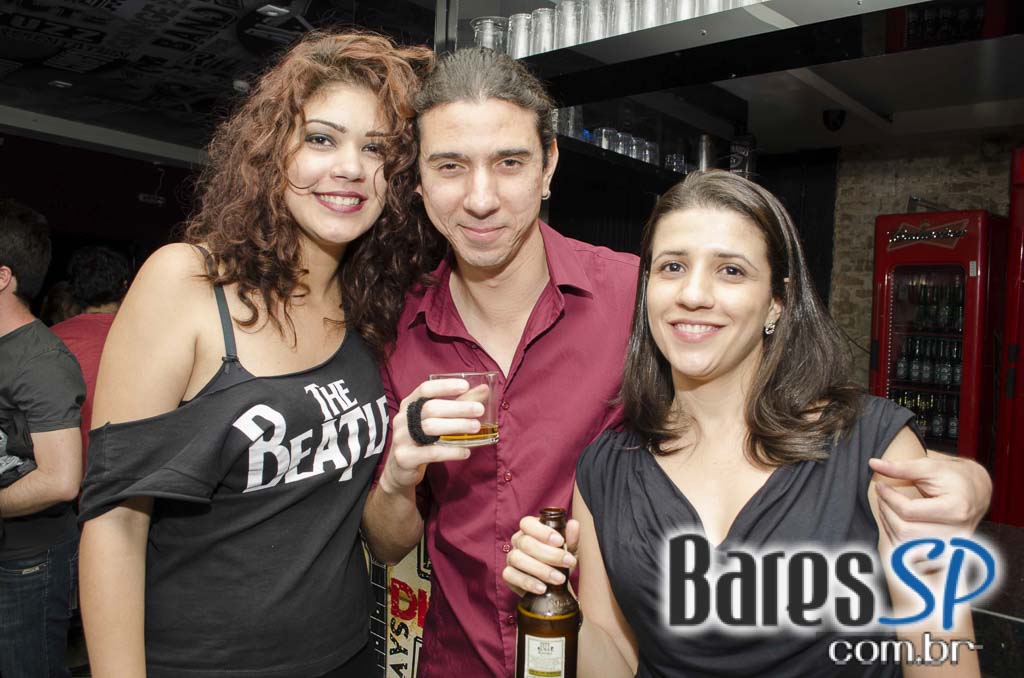 Dio Tribute e Megadeth Tribute comandaram a noite de sábado no Manifesto Rock Bar Dio Tribute e Megadeth Tribute comandaram a noite de sábado no Manifesto Rock Bar