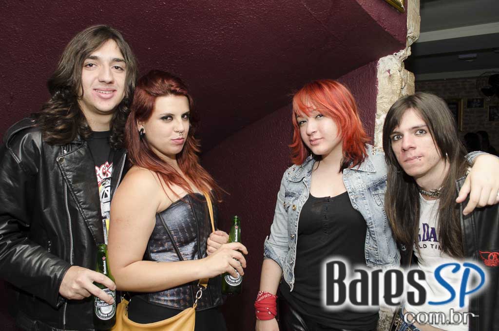 Dio Tribute e Megadeth Tribute comandaram a noite de sábado no Manifesto Rock Bar Dio Tribute e Megadeth Tribute comandaram a noite de sábado no Manifesto Rock Bar