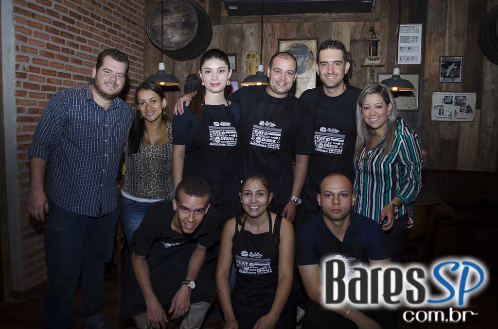 Inauguração da hamburgueria Buddies Burger & Beer aconteceu nesta sexta-feira no Itaim