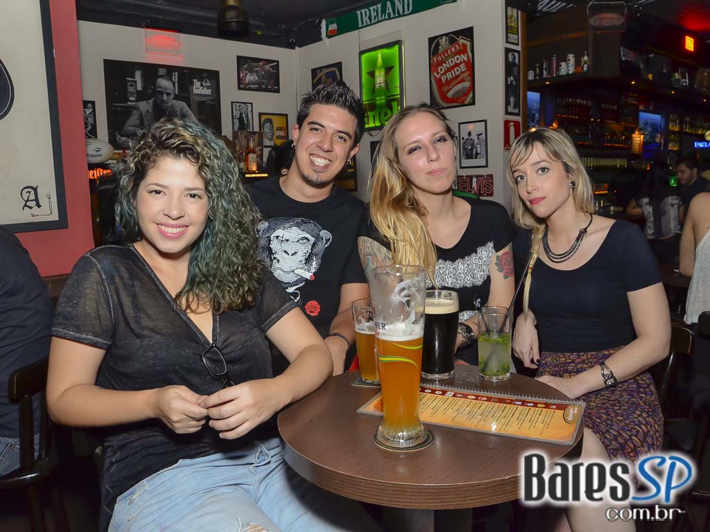 Partisans Pub ofereceu cervejas especiais, esportes na TV e cardápio variado Partisans Pub ofereceu cervejas especiais, esportes na TV e cardápio variado