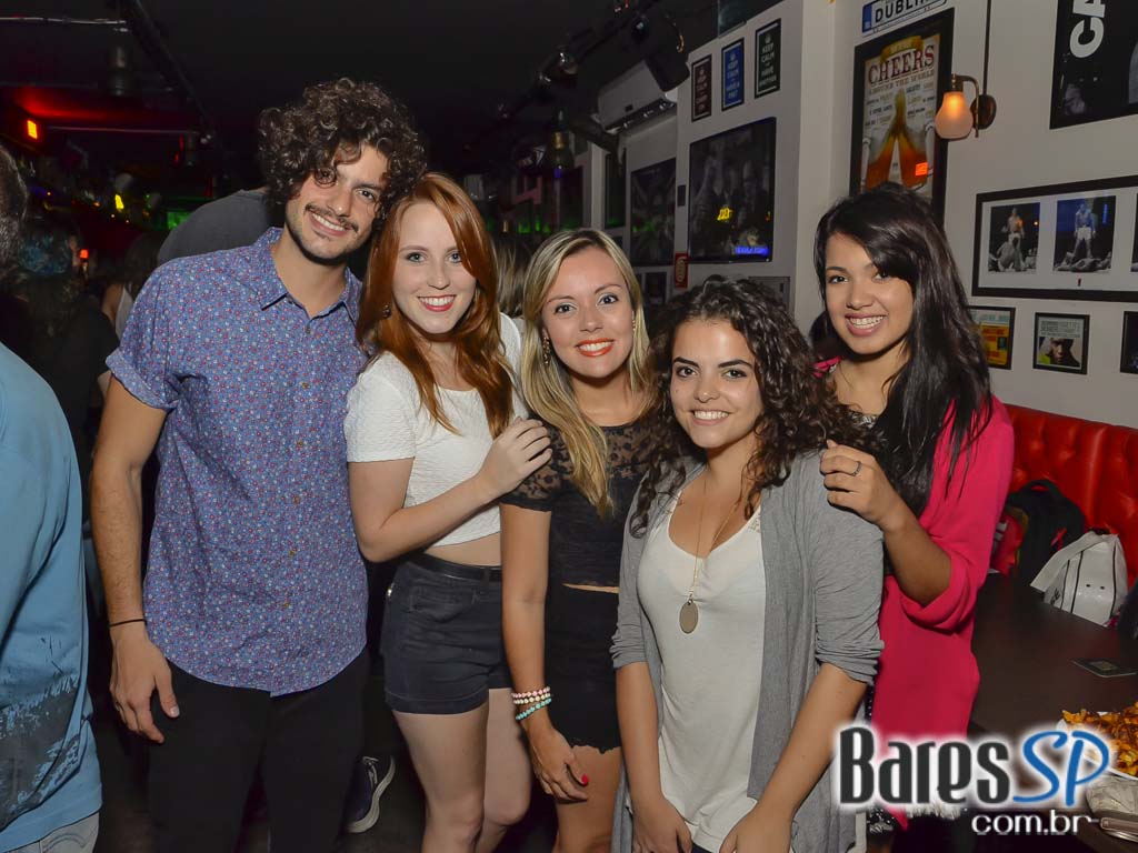 Partisans Pub ofereceu cervejas especiais, esportes na TV e cardápio variado Partisans Pub ofereceu cervejas especiais, esportes na TV e cardápio variado