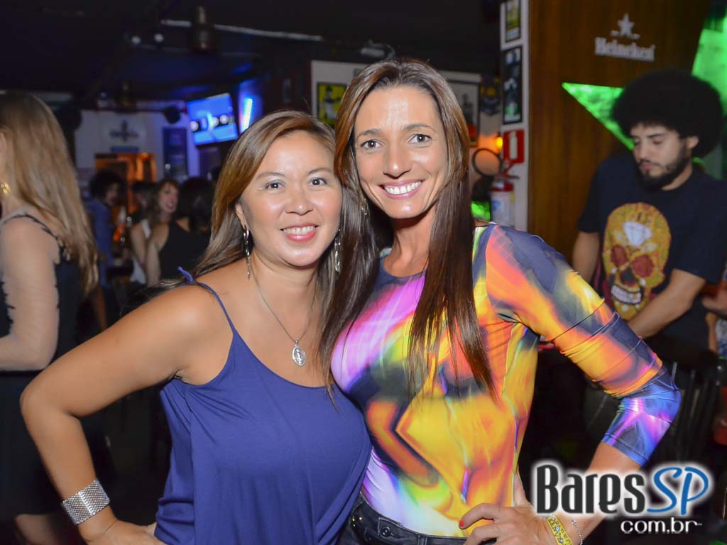 Partisans Pub ofereceu cervejas especiais, esportes na TV e cardápio variado Partisans Pub ofereceu cervejas especiais, esportes na TV e cardápio variado