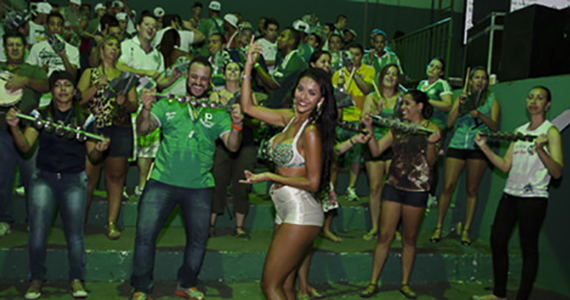 Ensaios da Escola de Samba Mancha Verde para o Carnaval de São Paulo 2015