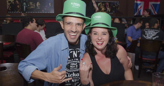 Banda Dr. Sin lançou novo álbum Intactus sábado no Gillan's Inn