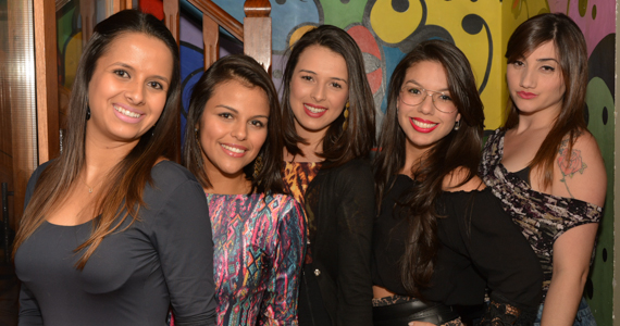 Menys Bar apresentou DJ Gabbo e convidados com House Music na sexta