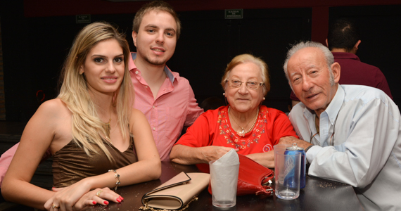 Lapa 40 Graus apresentou os sucessos do grupo Demônios da Garoa
