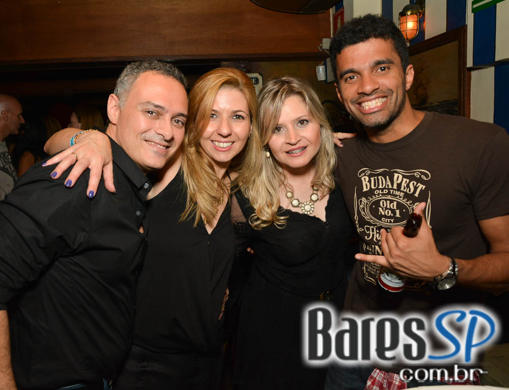 The Sailor comemorou o aniversário de 4 anos com show da Banda Cowbell e convidados The Sailor comemorou o aniversário de 4 anos com show da Banda Cowbell e convidados