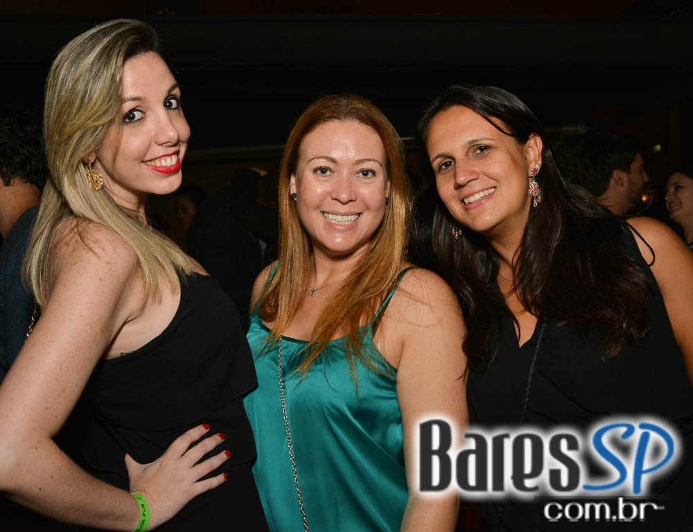 The Sailor comemorou o aniversário de 4 anos com show da Banda Cowbell e convidados The Sailor comemorou o aniversário de 4 anos com show da Banda Cowbell e convidados