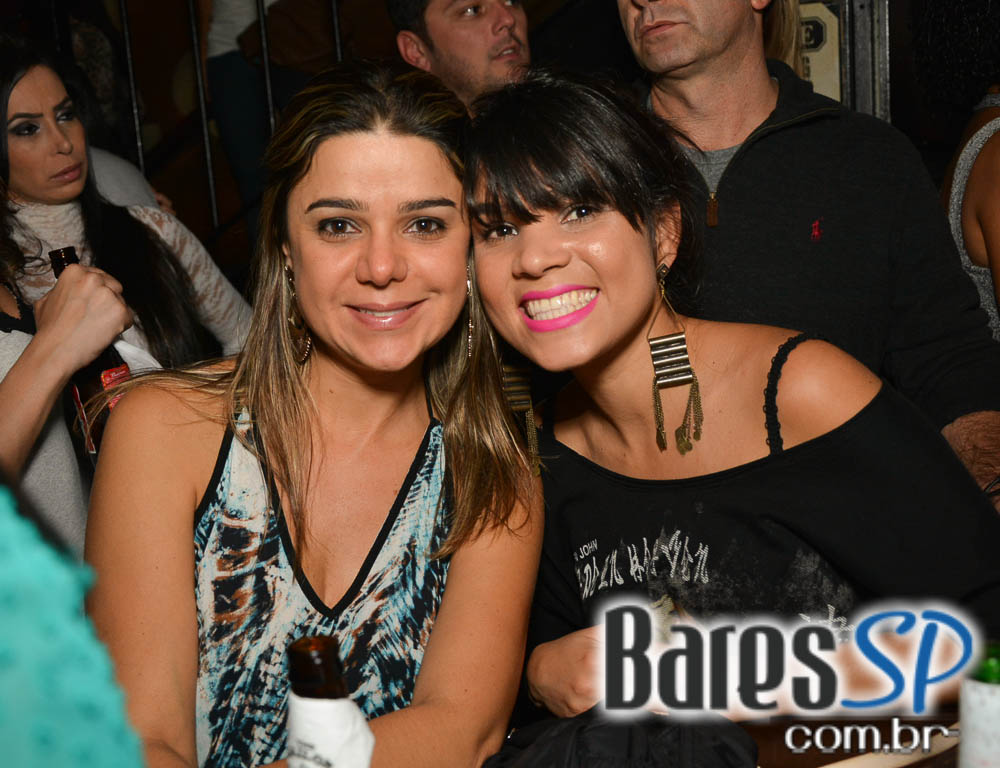 The Sailor comemorou o aniversário de 4 anos com show da Banda Cowbell e convidados The Sailor comemorou o aniversário de 4 anos com show da Banda Cowbell e convidados