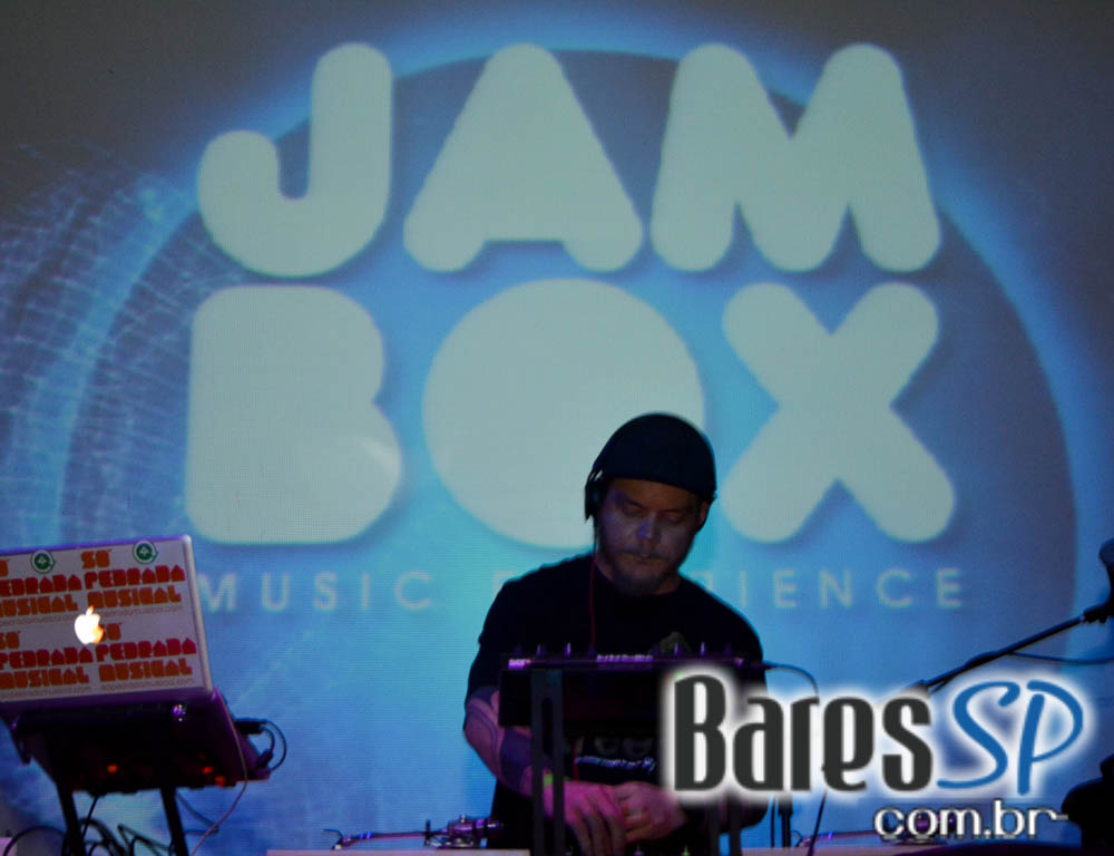8ª edição da Jambox Music Experience apresentou Dj Z-Trip e convidados no Superloft