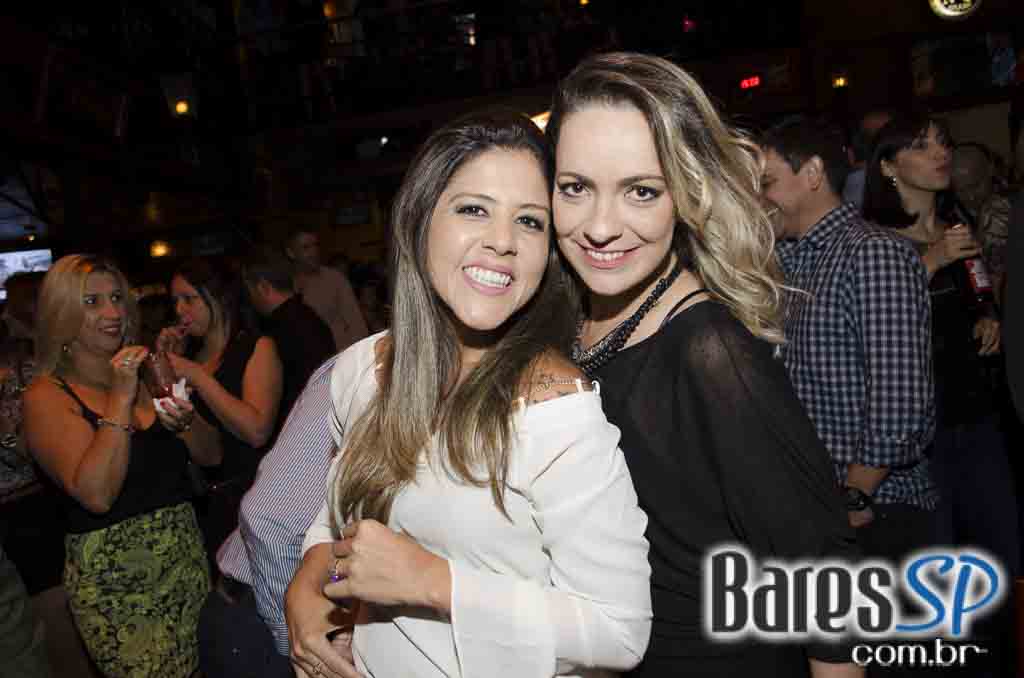 Bar Charles Edward recebeu o show da banda Big Lion e Kiko Zambianchi Bar Charles Edward recebeu o show da banda Big Lion e Kiko Zambianchi