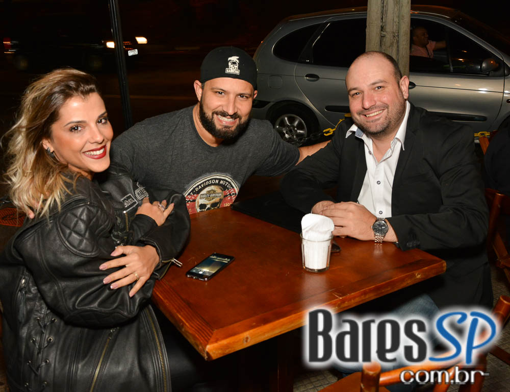 Dupla Brunno Martins e Rafael com o melhor do sertanejo no Bar Birô Dupla Brunno Martins e Rafael com o melhor do sertanejo no Bar Birô
