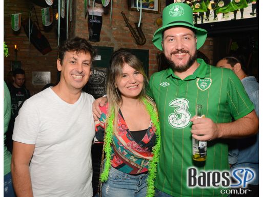 Dublin Live Music celebra o St.Patrick's Day com festa irlandesa em grande estilo