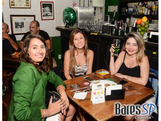 Finnegan's Pub comemora o St Patrick's Day dentro da mais pura tradição irlandesa