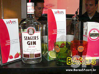 Nova Equipotel no Pavilhão de Exposições Anhembi Nova Equipotel no Pavilhão de Exposições Anhembi