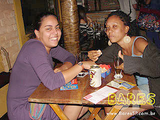 Noite super animada no Fidalga 33 - Ação Adria Noite super animada no Fidalga 33 - Ação Adria