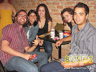 Noite super animada no Fidalga 33 - Ação Adria Noite super animada no Fidalga 33 - Ação Adria