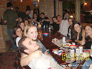 Noite super animada no Fidalga 33 - Ação Adria Noite super animada no Fidalga 33 - Ação Adria