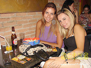 Noite super animada no Fidalga 33 - Ação Adria Noite super animada no Fidalga 33 - Ação Adria