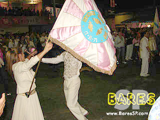 Ensaios de Carnaval na Rosas de Ouro Ensaios de Carnaval na Rosas de Ouro