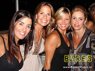 André Lellis, do bloco “Me Ama” na Mercearia São Roque - Jockey Club André Lellis, do bloco “Me Ama” na Mercearia São Roque - Jockey Club