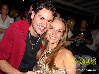 André Lellis, do bloco “Me Ama” na Mercearia São Roque - Jockey Club André Lellis, do bloco “Me Ama” na Mercearia São Roque - Jockey Club