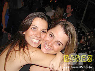 André Lellis, do bloco “Me Ama” na Mercearia São Roque - Jockey Club André Lellis, do bloco “Me Ama” na Mercearia São Roque - Jockey Club