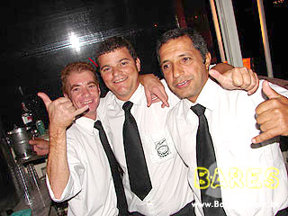 André Lellis, do bloco “Me Ama” na Mercearia São Roque - Jockey Club André Lellis, do bloco “Me Ama” na Mercearia São Roque - Jockey Club