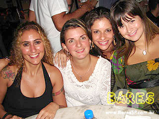 André Lellis, do bloco “Me Ama” na Mercearia São Roque - Jockey Club André Lellis, do bloco “Me Ama” na Mercearia São Roque - Jockey Club