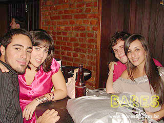 Saturday Nighty no Unha de Gato Saturday Nighty no Unha de Gato