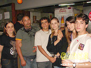 Saturday Nighty no Unha de Gato Saturday Nighty no Unha de Gato