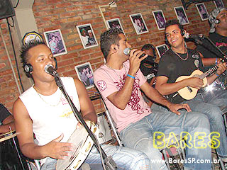 Pagode com amigos no Unha de gato Pagode com amigos no Unha de gato