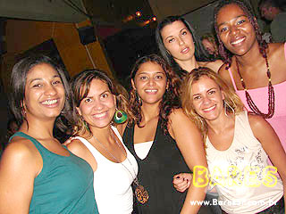 Pagode com amigos no Unha de gato Pagode com amigos no Unha de gato