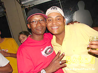 Pagode com amigos no Unha de gato Pagode com amigos no Unha de gato