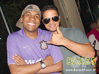 Pagode com amigos no Unha de gato Pagode com amigos no Unha de gato