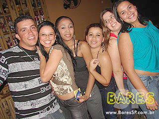 Grupos Nossa Onda e Arruaça no Taberna Sherwood Grupos Nossa Onda e Arruaça no Taberna Sherwood