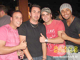 Grupos Nossa Onda e Arruaça no Taberna Sherwood Grupos Nossa Onda e Arruaça no Taberna Sherwood