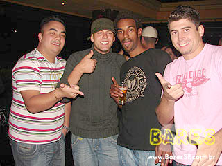 Grupos Nossa Onda e Arruaça no Taberna Sherwood Grupos Nossa Onda e Arruaça no Taberna Sherwood