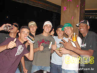 Grupos Nossa Onda e Arruaça no Taberna Sherwood Grupos Nossa Onda e Arruaça no Taberna Sherwood