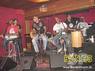 Grupos Nossa Onda e Arruaça no Taberna Sherwood Grupos Nossa Onda e Arruaça no Taberna Sherwood