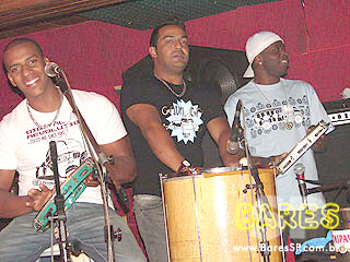 Grupos Nossa Onda e Arruaça no Taberna Sherwood Grupos Nossa Onda e Arruaça no Taberna Sherwood