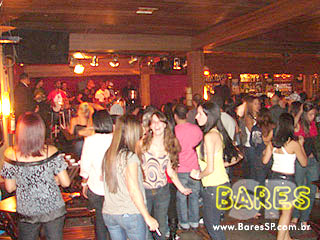 Grupos Nossa Onda e Arruaça no Taberna Sherwood Grupos Nossa Onda e Arruaça no Taberna Sherwood