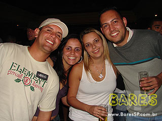 Grupos Nossa Onda e Arruaça no Taberna Sherwood Grupos Nossa Onda e Arruaça no Taberna Sherwood