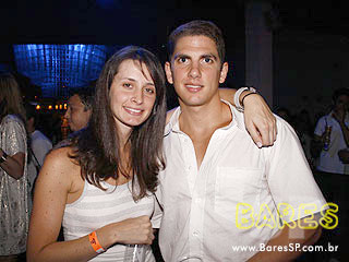 Warm-up do MOB Festival 2009 com Dj Hernan Cattaneo na Pacha Warm-up do MOB Festival 2009 com Dj Hernan Cattaneo na Pacha