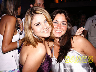 Warm-up do MOB Festival 2009 com Dj Hernan Cattaneo na Pacha Warm-up do MOB Festival 2009 com Dj Hernan Cattaneo na Pacha