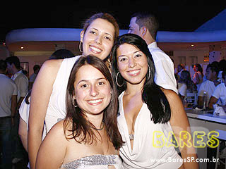 Warm-up do MOB Festival 2009 com Dj Hernan Cattaneo na Pacha Warm-up do MOB Festival 2009 com Dj Hernan Cattaneo na Pacha