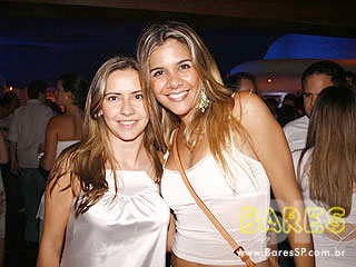 Warm-up do MOB Festival 2009 com Dj Hernan Cattaneo na Pacha Warm-up do MOB Festival 2009 com Dj Hernan Cattaneo na Pacha